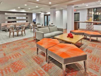 Sonesta Essential Hotel