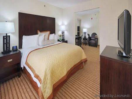 Hotel Sonesta Essential 3*