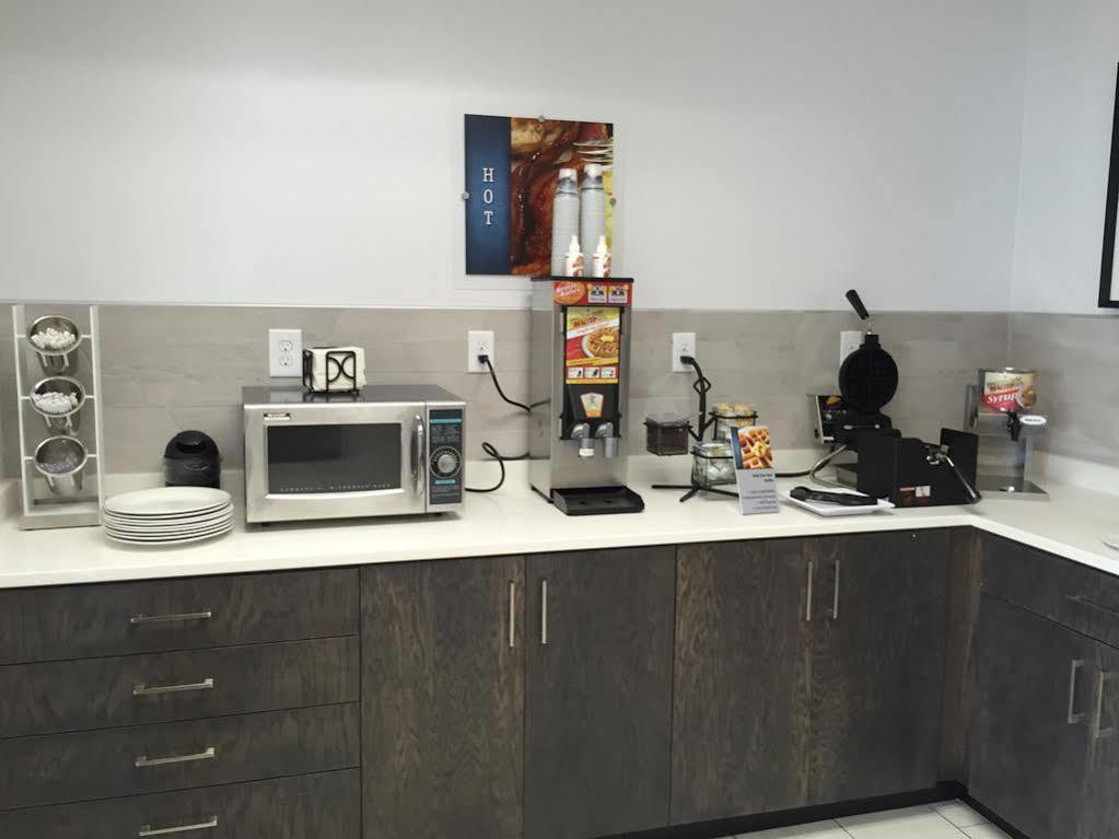Sonesta Essential 3* Columbus